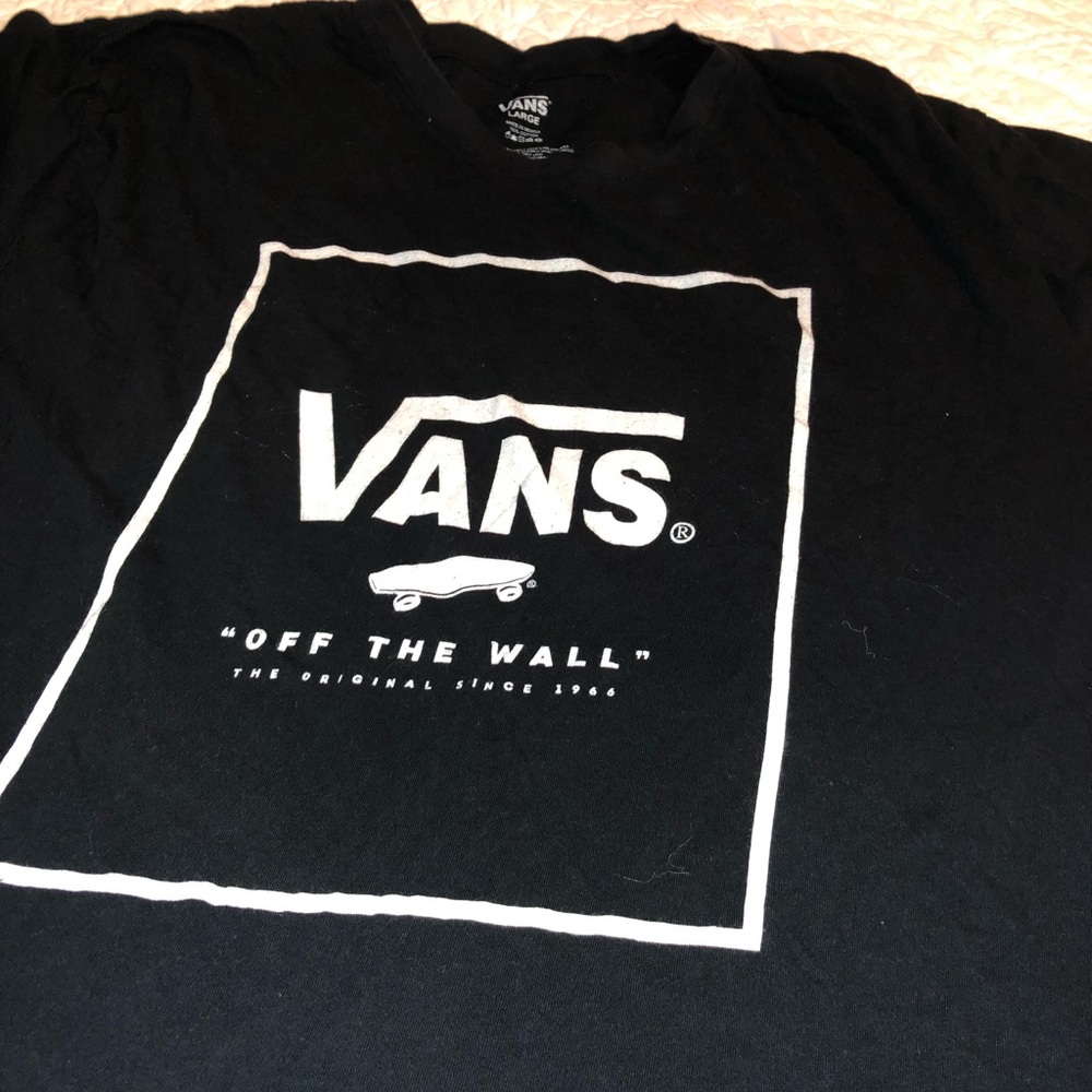 Black vans T-shirt